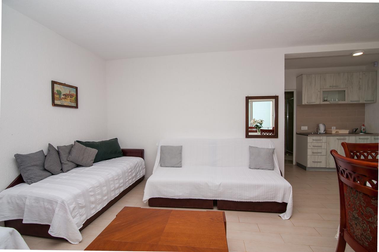 Open Sea Apartments Utjeha-Bušat Extérieur photo